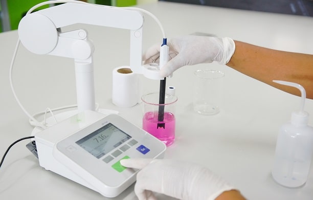 best ph meter for lab use