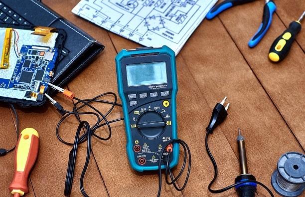 best multimeter for electronics hobbyist